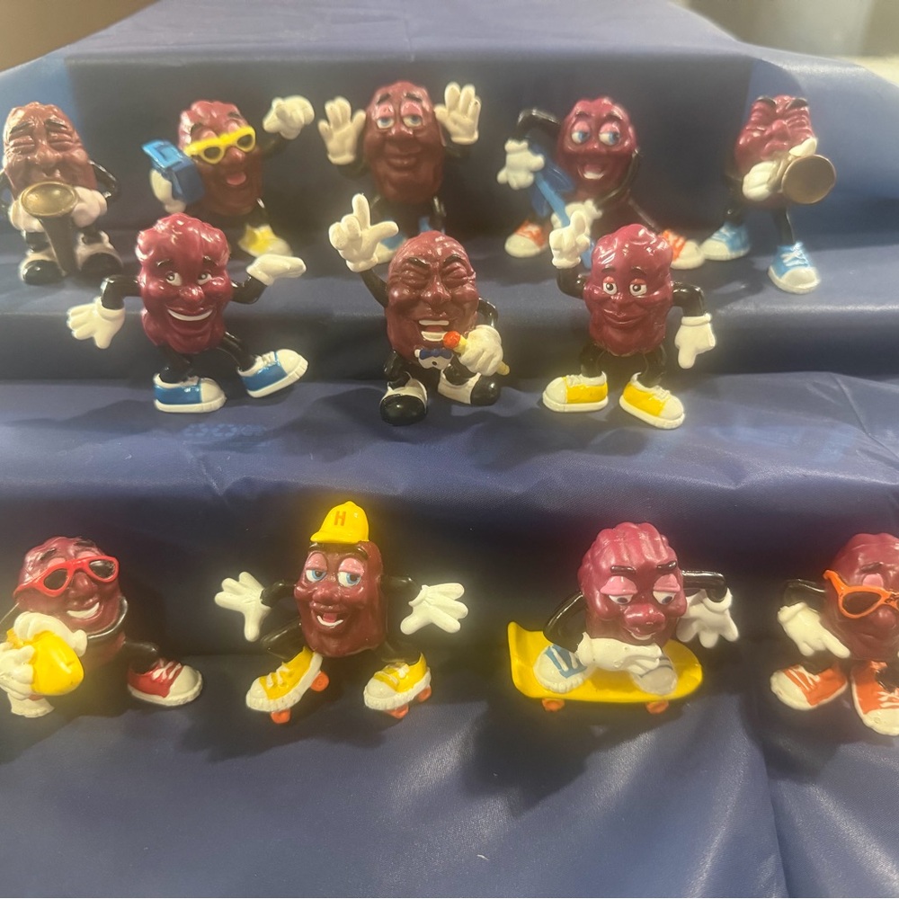Vintage California Raisins Lot – 12 Figures – Hardee’s 1980s Collectibles 🍇🎶